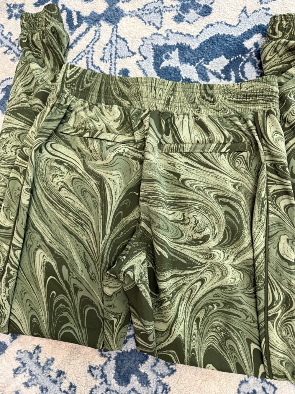 ATHLETA lot of TWO athletic joggers pants Brooklyn green swirl and tan pull on 4 - Picture 5 of 11